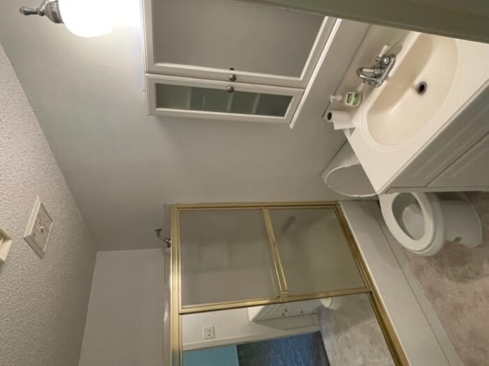 Bath 2 Listing photo 15