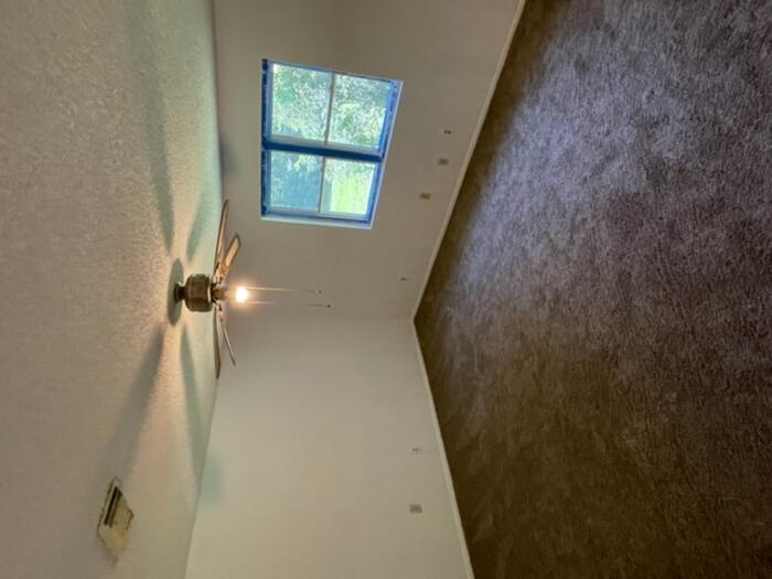 Bedroom 1 Listing photo 12