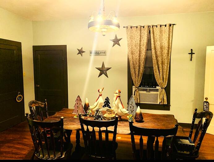 DINING Listing photo 11