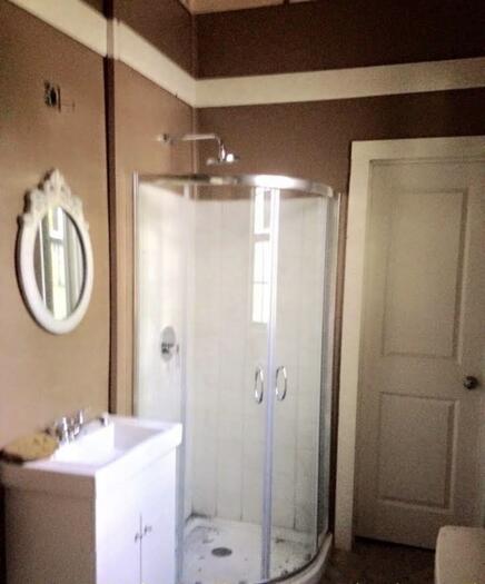 PRIMARY BATH Listing photo 28