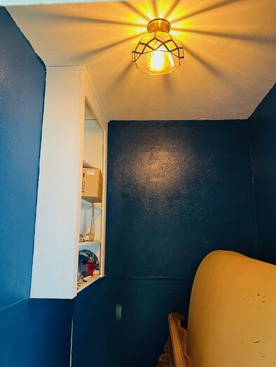 BEDROOM Listing photo 31